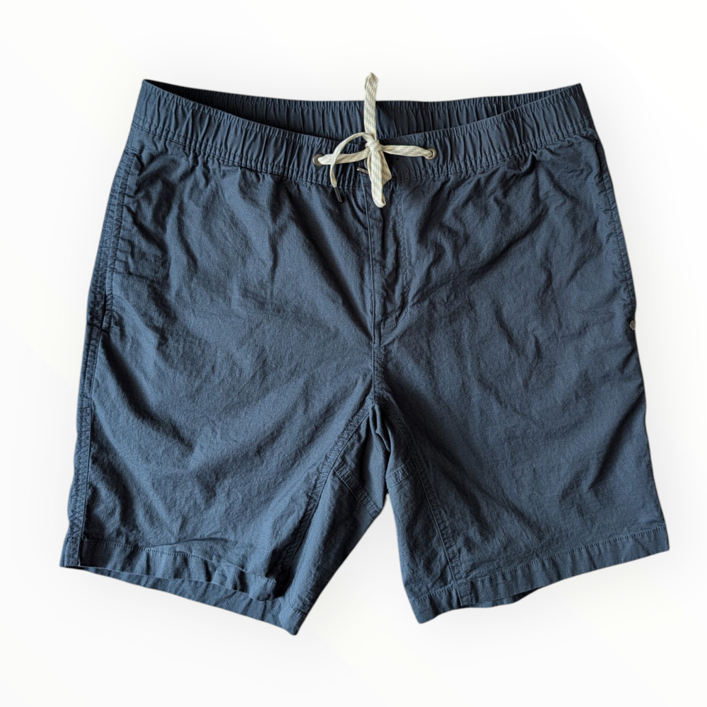 Vuori Ripstop Shorts in Navy Blue Size Large Men V370 Organic Cotton Activewear